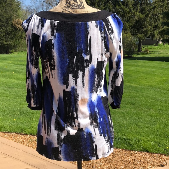 Top - Picture 2 of 8